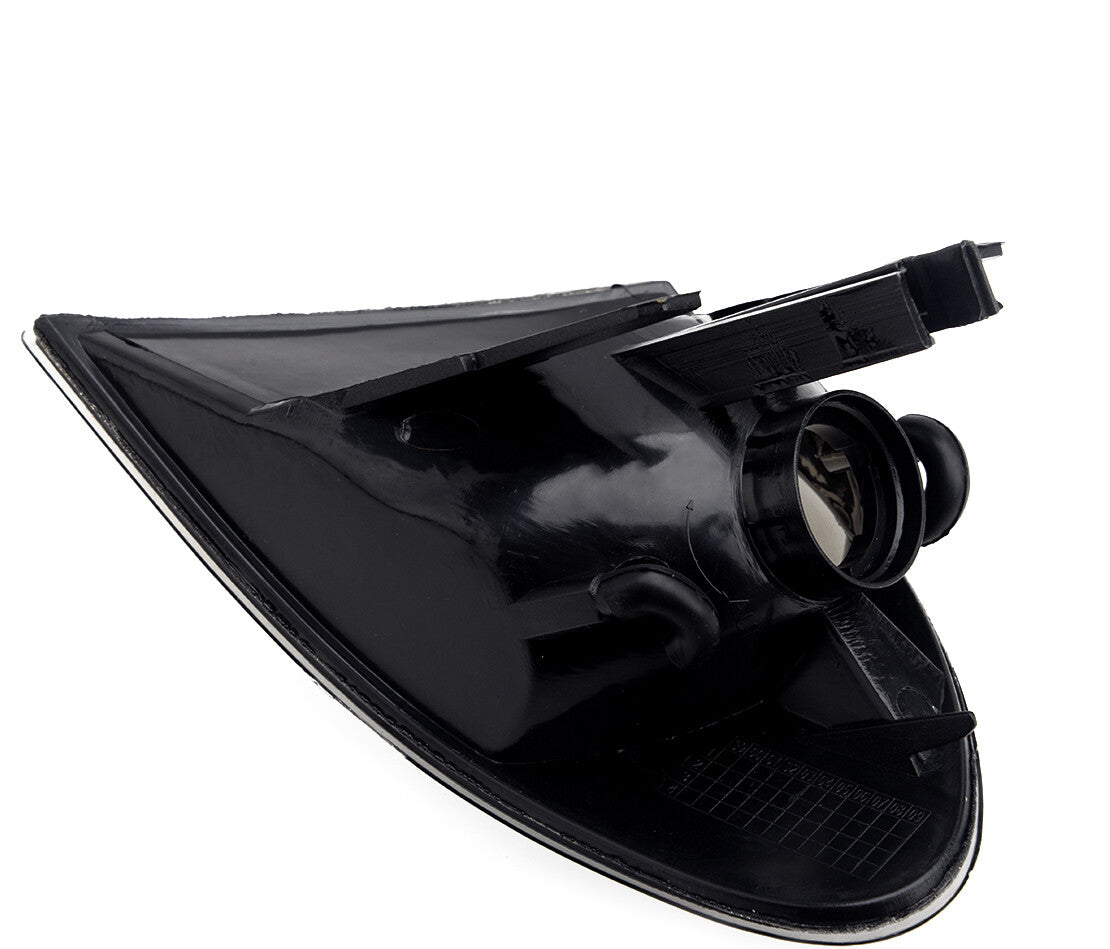 Corner light/parking signal light lens for 1999-2001 for BMW E46 3 Series sedans (smoke effect).