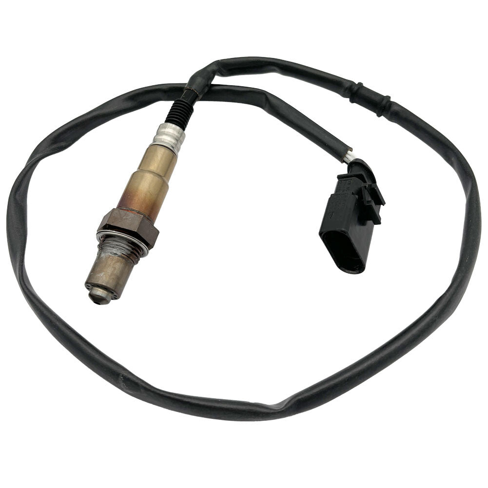 One injector pressure sensor 184536C91 is compatible with Maxxforce 04-07 DT466E DT570