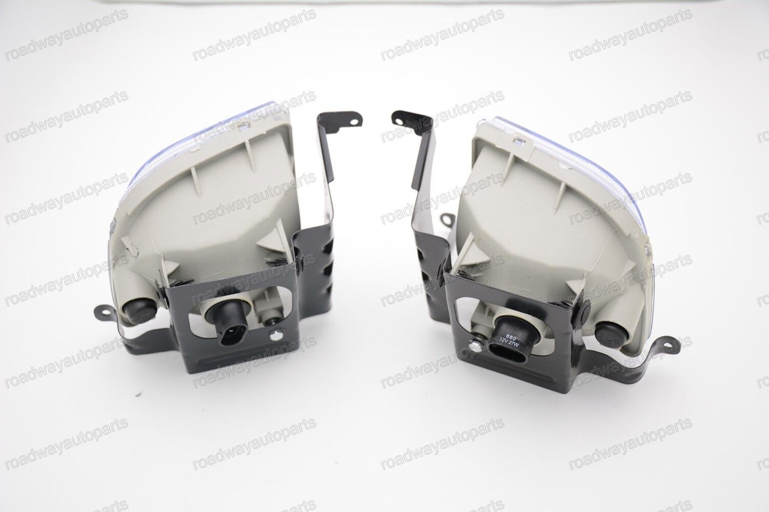 1Pair Front Bumper Fog Lights Driving Lamps L+R Fit for Suzuki Forenza 2004-2008