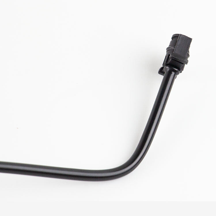LR006165 LR000945 Radiator hose from engine to expansion tank suitable for Land Rover LR2