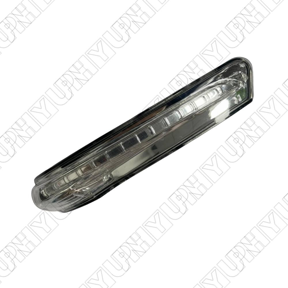RH Wing Mirror Indicator Turn Signal for Kia Cerato Forte Shuma 13-18 87624A7000