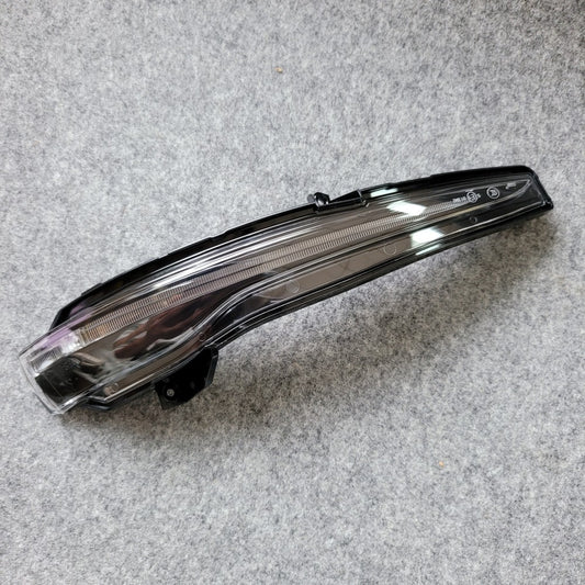 Mirrored turn signals are available for Mercedes-Benz C-Class 2019-2021.