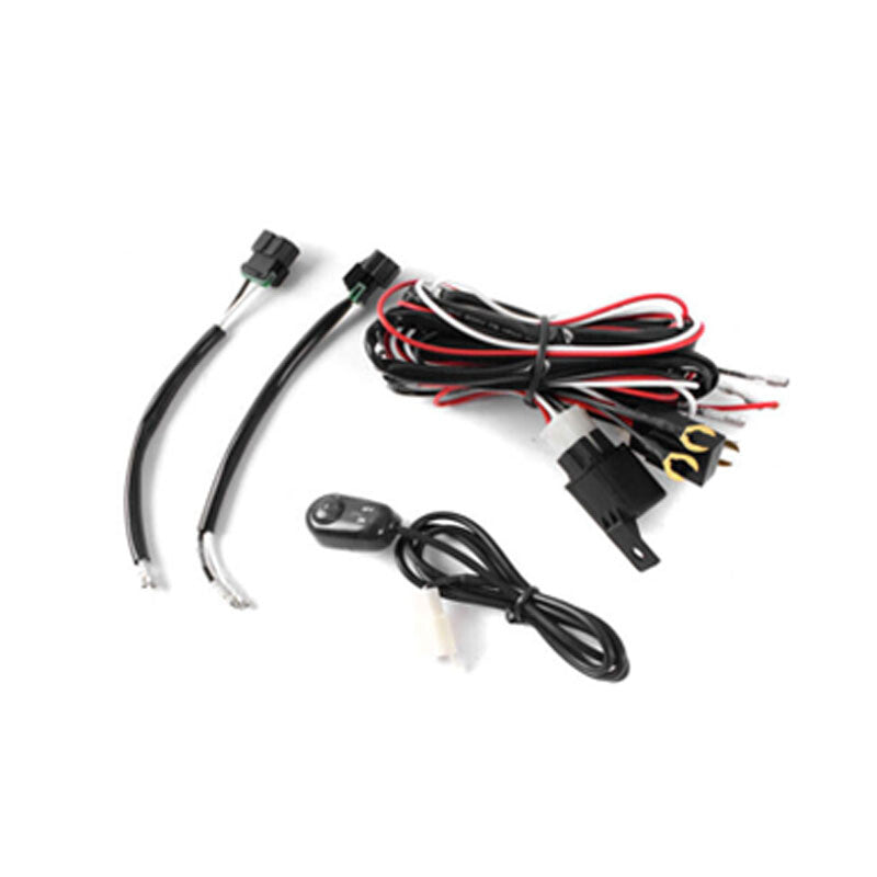 Suitable for 2007-2008-2012 for Ford Escape bumper with driver's fog light chrome trim, bulk packaging.
