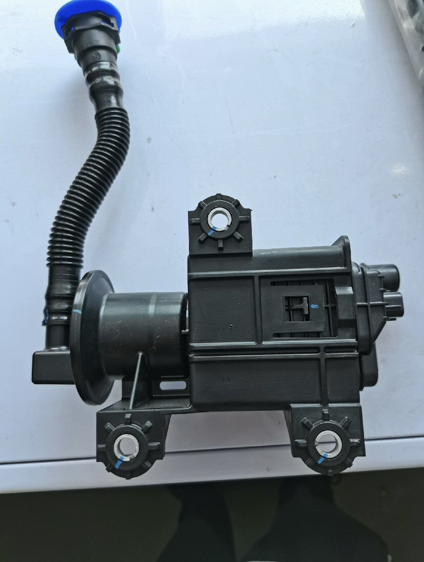 2018-2019 for Toyota for Camry Vapor Canister, Emission Control, OEM 77730-33110