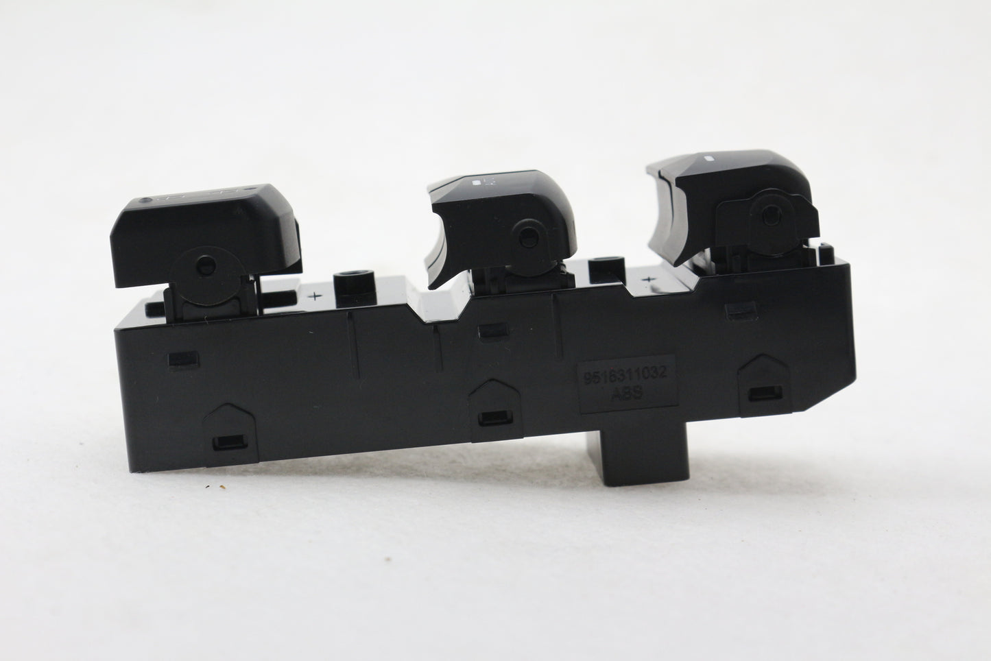 Left Front Power Window Switch 93570-3X000RY for Hyundai for Elantra 11-15 1.8L 2.0L
