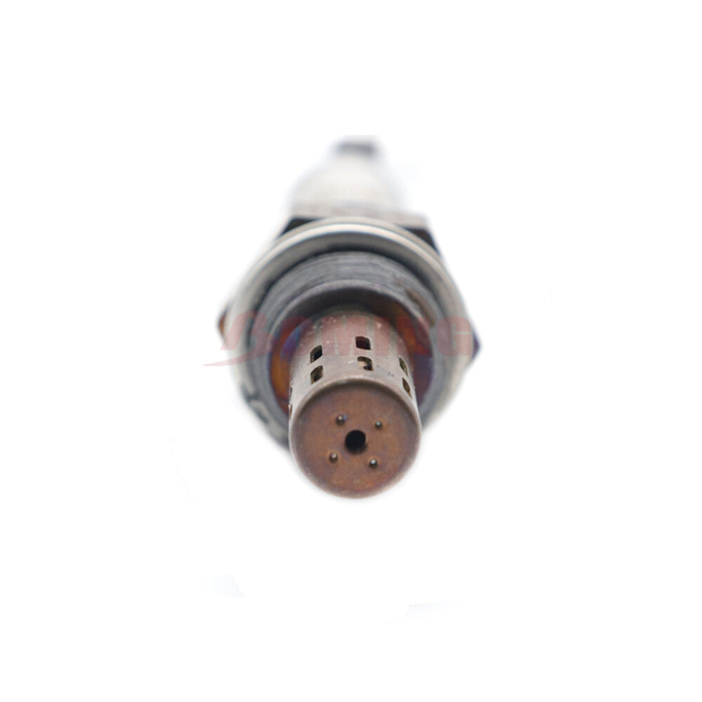 The upstream oxygen sensor is suitable for Toyota Sequoia Tundra 2013-2021 LX570 2014-2019 5.7L
