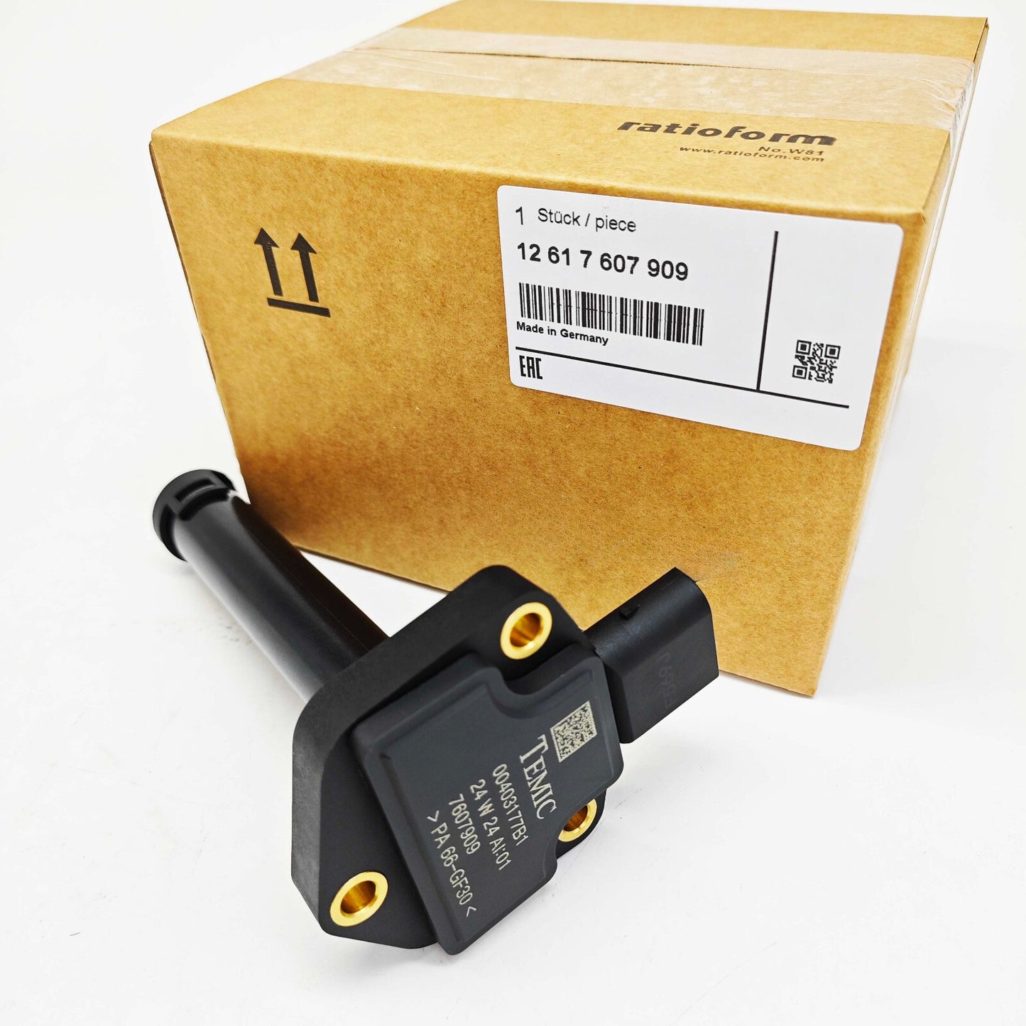 Oxygen (O2) Lambda sensor, sensor 89467-48300, for Lexus RX300 (2019-2020).