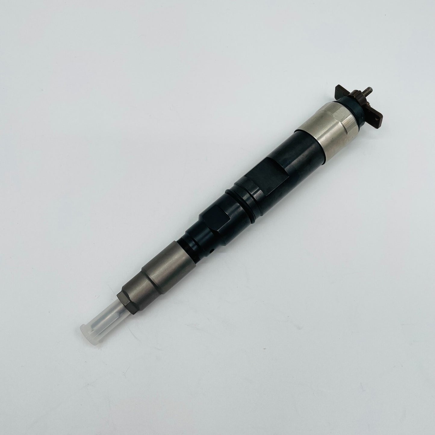 095000-7560 Diesel Fuel Injector assy RE518726 RE53961 For JOHN DEER 095000-7561