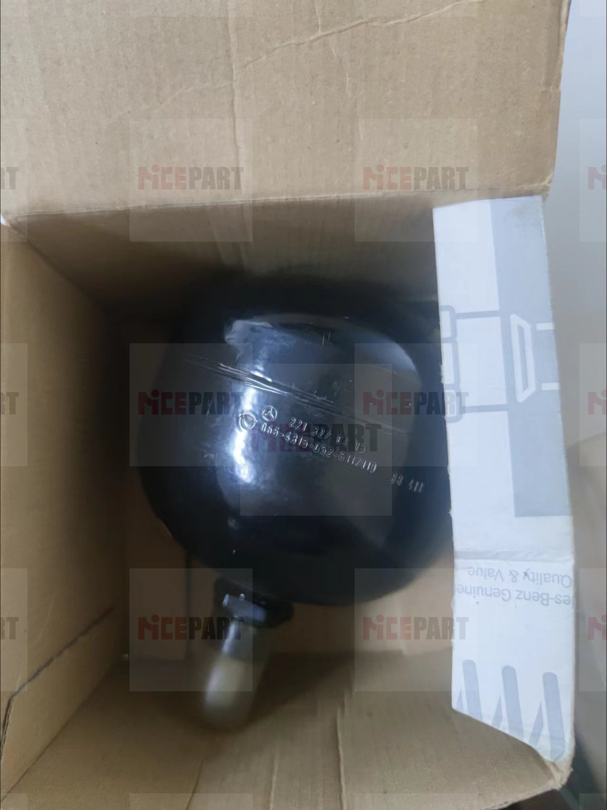 Front Suspension Self Leveling Accumulator Chamber Reservoir compatible for benz