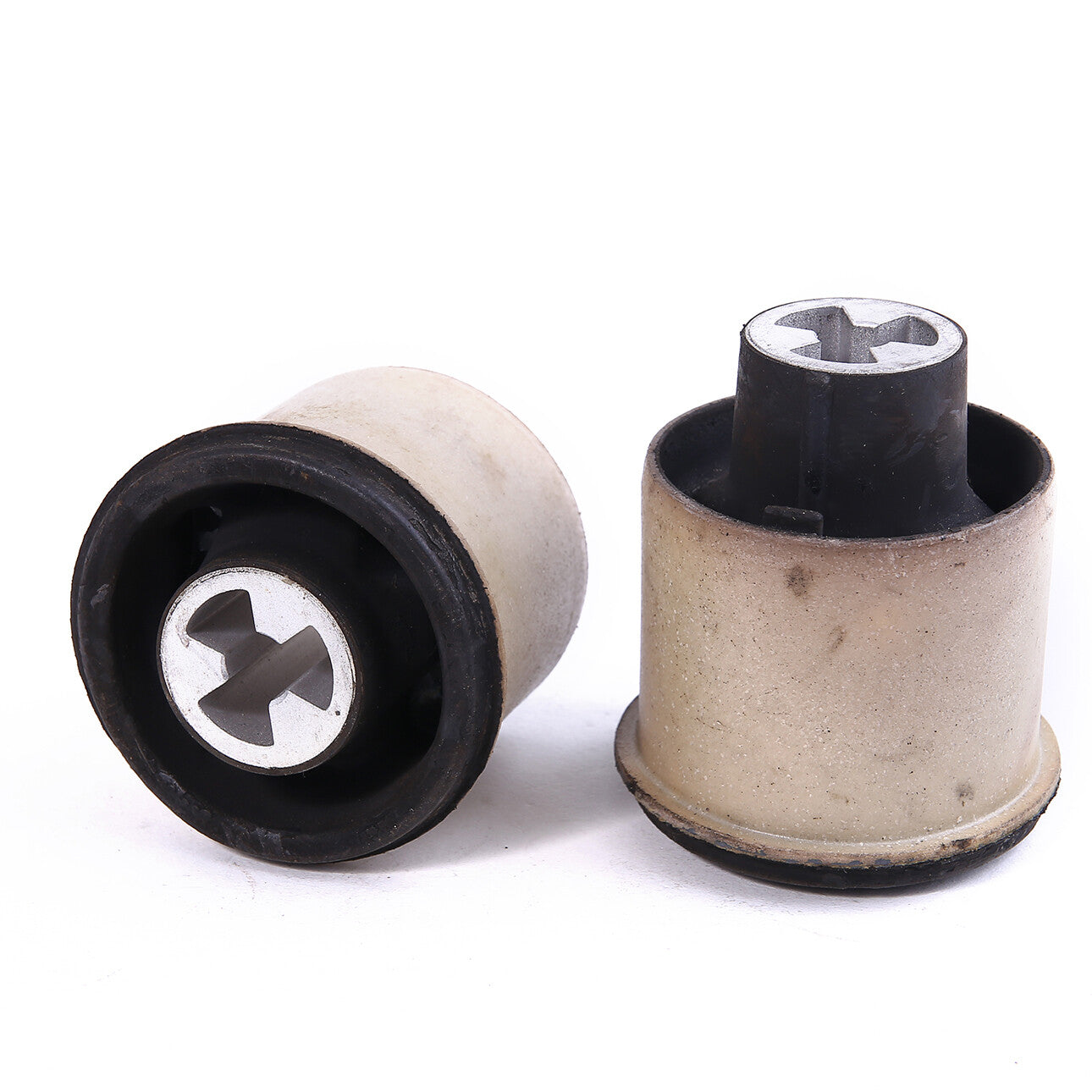 2Pcs Rear Axle Bushing Fit for VW for Golf MK4 for Jetta Polo for AUDI A3 TT