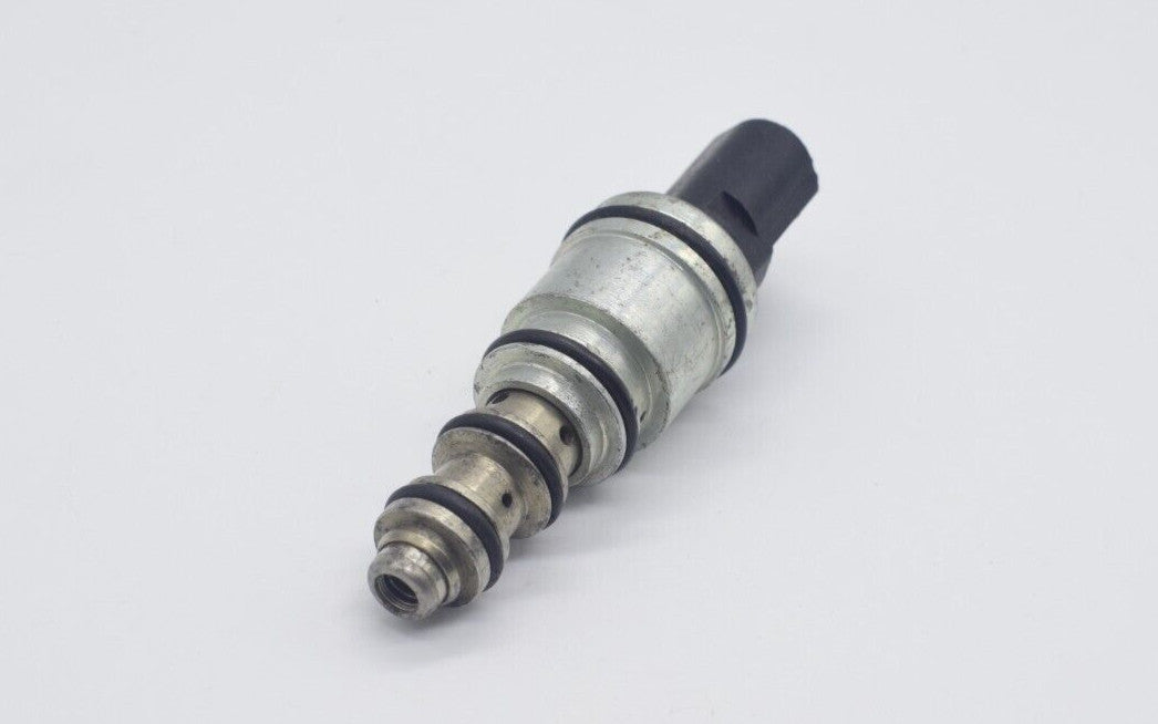 6560949 Control Valve