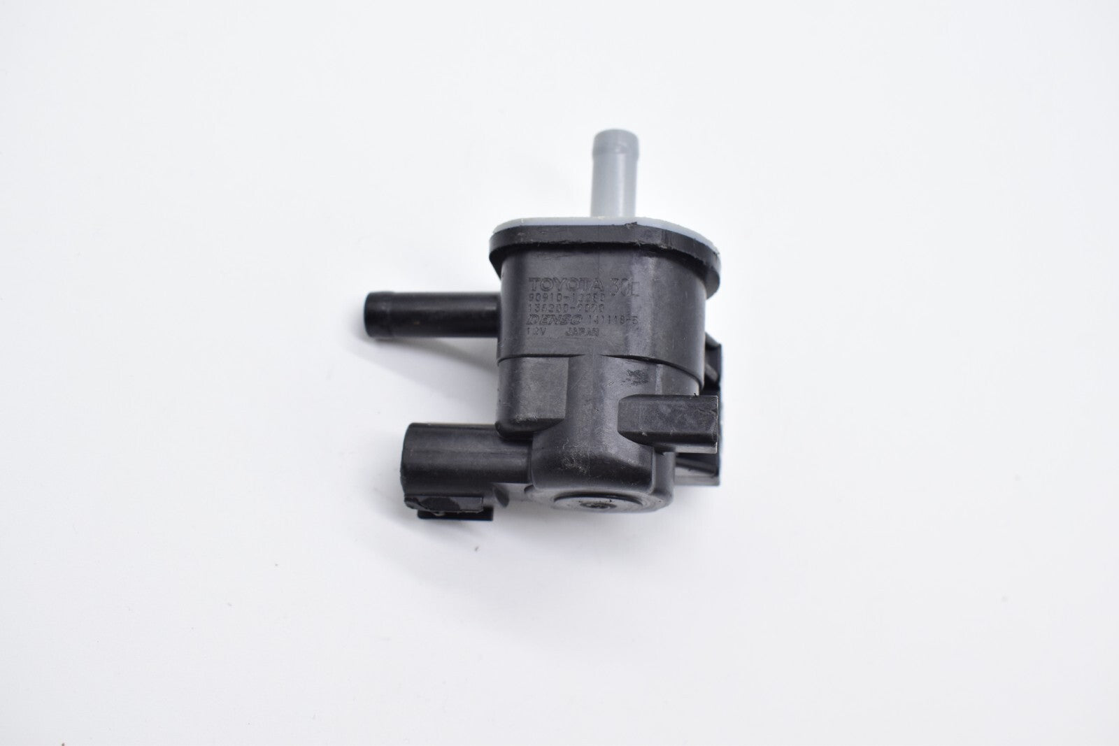for TOYOTA AYGO 1.0 90910-12280,136200-7070 Purge Control Solenoid Vacuum Valve
