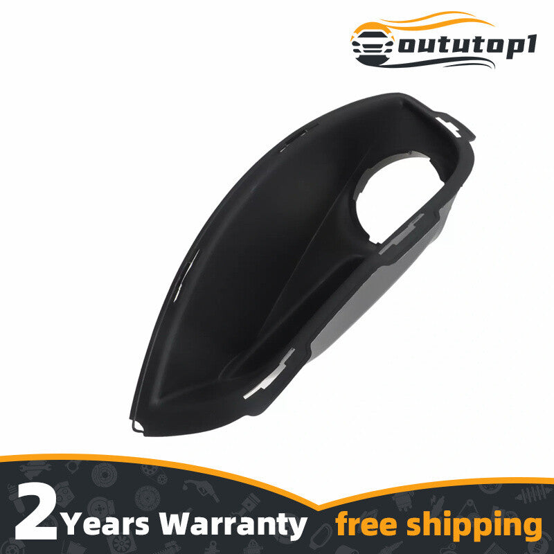The left fog light/driving light cover on the front bumper is suitable for 2017-2020 for Chrysler for Pacifica models.