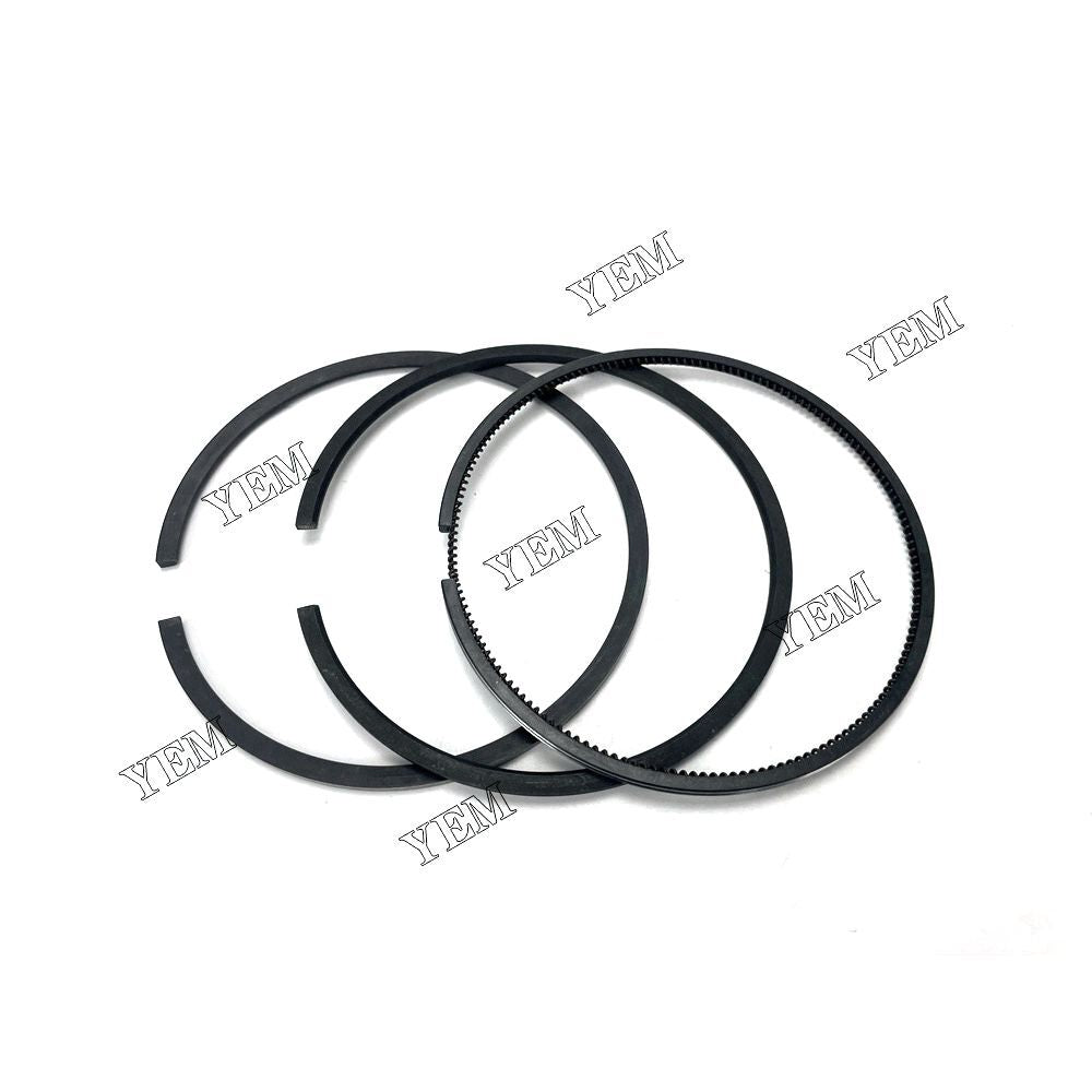 4CYL BF4L913 Cylinder Piston Ring 0423-1717 Fit For Deutz Engine Spare Parts.