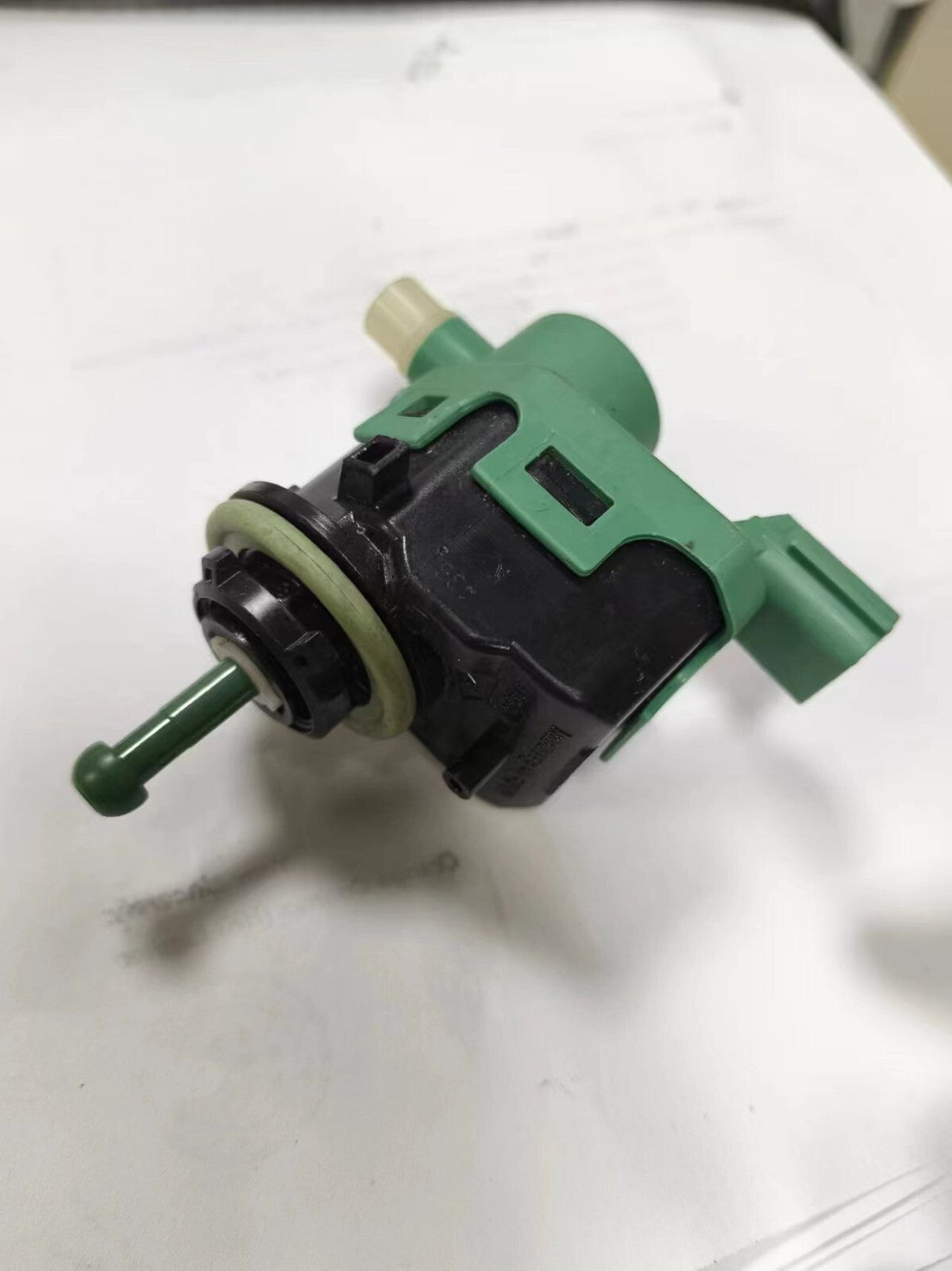 007878-47 for RENAULT SCENIC 06-08HEADLIGHT HEIGHT LEVEL ADJUSTMENT MOTOR 8200501939
