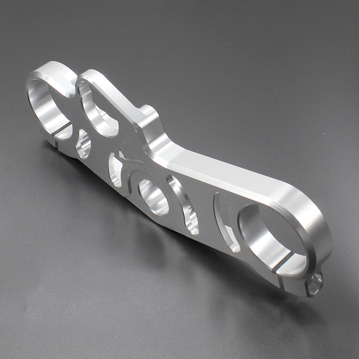 CNC silver three-tree top clamp suitable for Suzuki GSXR1000 07-2008/GSX-R 600/750 06-09