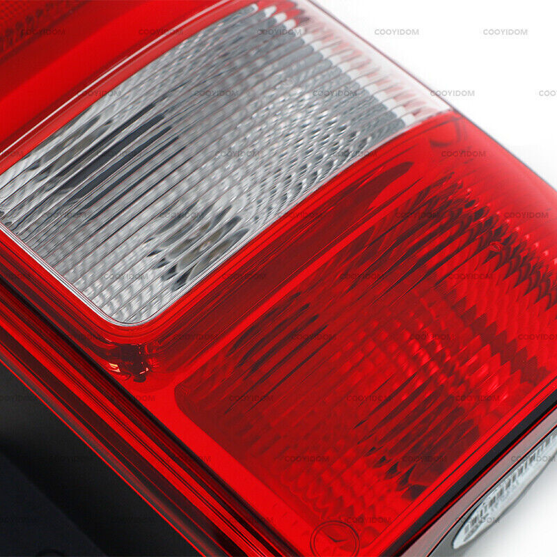 Halogen rear brake light for right taillights on for Mercedes-Benz Metris 2016-2019