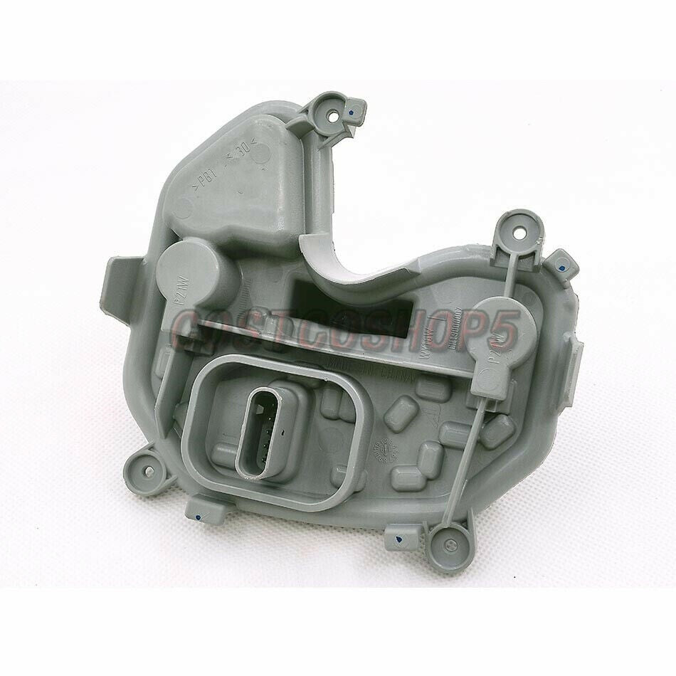 FOR 15 16 17 for JEEP RENEGADE REAR LEFT SIDE TAILLIGHT LAMP BRACKET+ PLUG