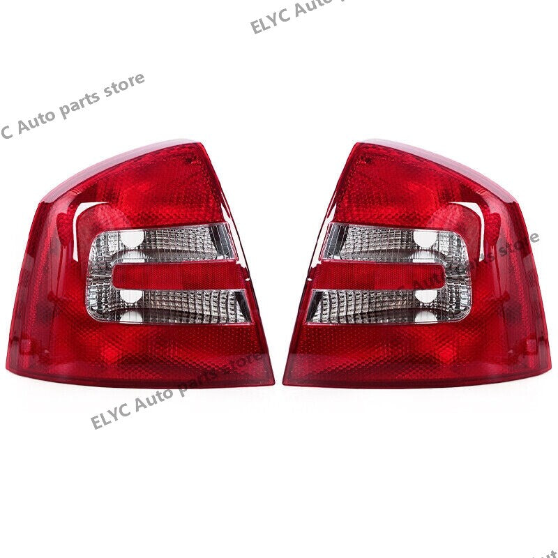 The left-side rear taillight is suitable for the for Skoda Octavia A5 RS Sedan 2005-2008.