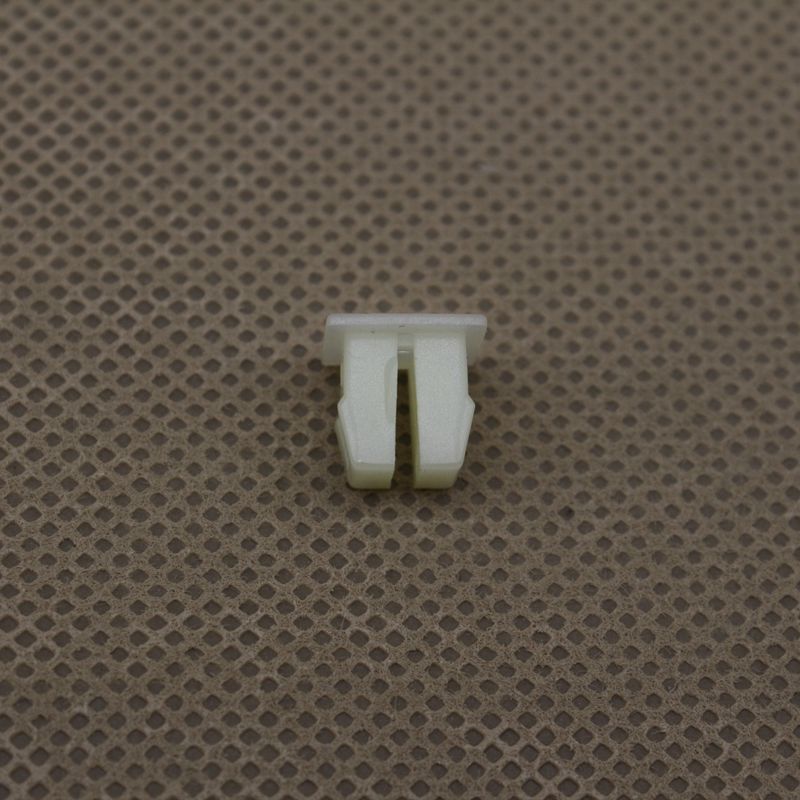 10 new Molded Clips 0019889781 for Mercedes W202 W203 W210 E320 C36 C280