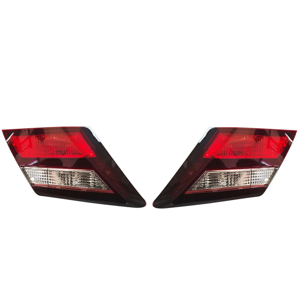Halogen taillights are suitable for 2013-2015 for Honda for Civic sedans, with the right inner light being clear/red and featuring a bulb.