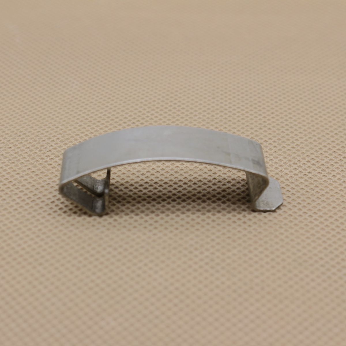 1 air purifier housing assembly clip for Audi and for Volkswagen 078129797, 078-129-797