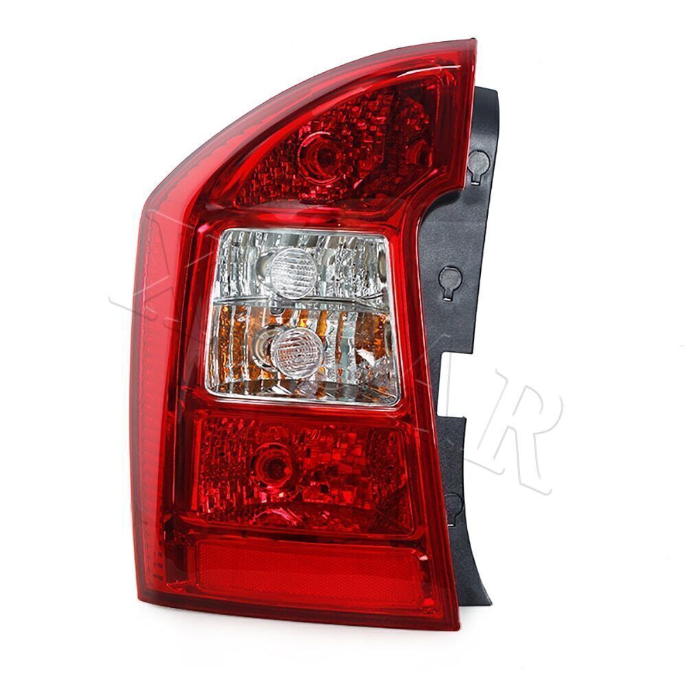 Right For 2007-2012 for Kia Rondo Carens 1Pcs Rear Bumper Tail Light Rear Fog Lamp