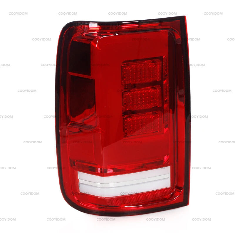 Suitable for Volkswagen Amarok V6 2009 - 20 LED taillights, brake lights, and turn signals.