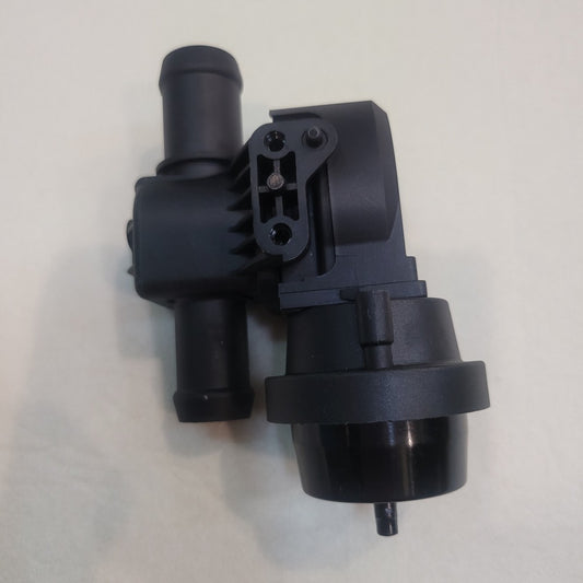 Water cooling pump suitable for Mercedes gLC300 X253 16-19