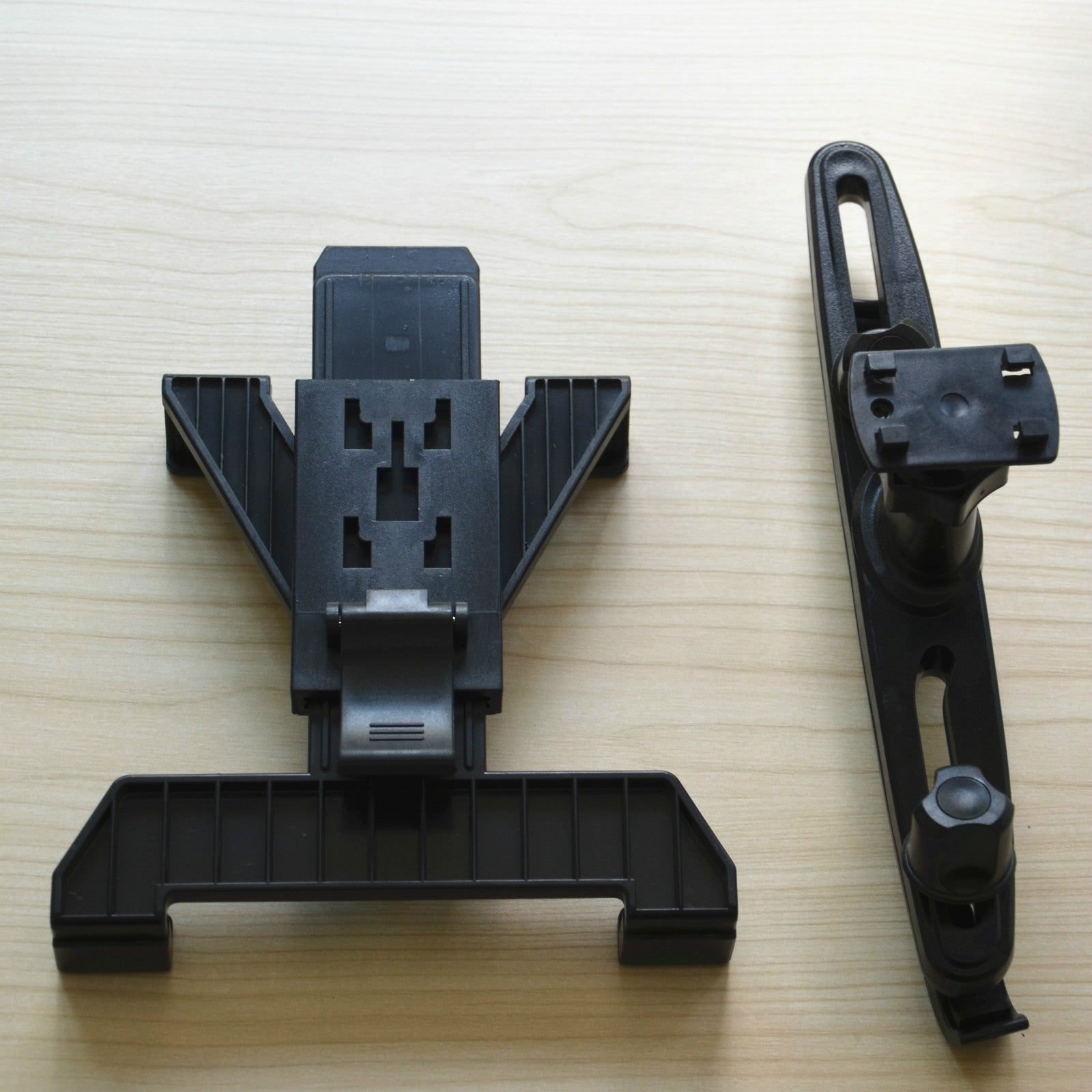 Universal Car for Seat Headrest Back Holder Mount Tablet Rotation Bracket Black