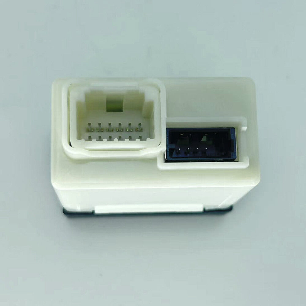 USB/AUX audio input port adapter jack for HYUNDAI Mistra 2017 96120-B3200