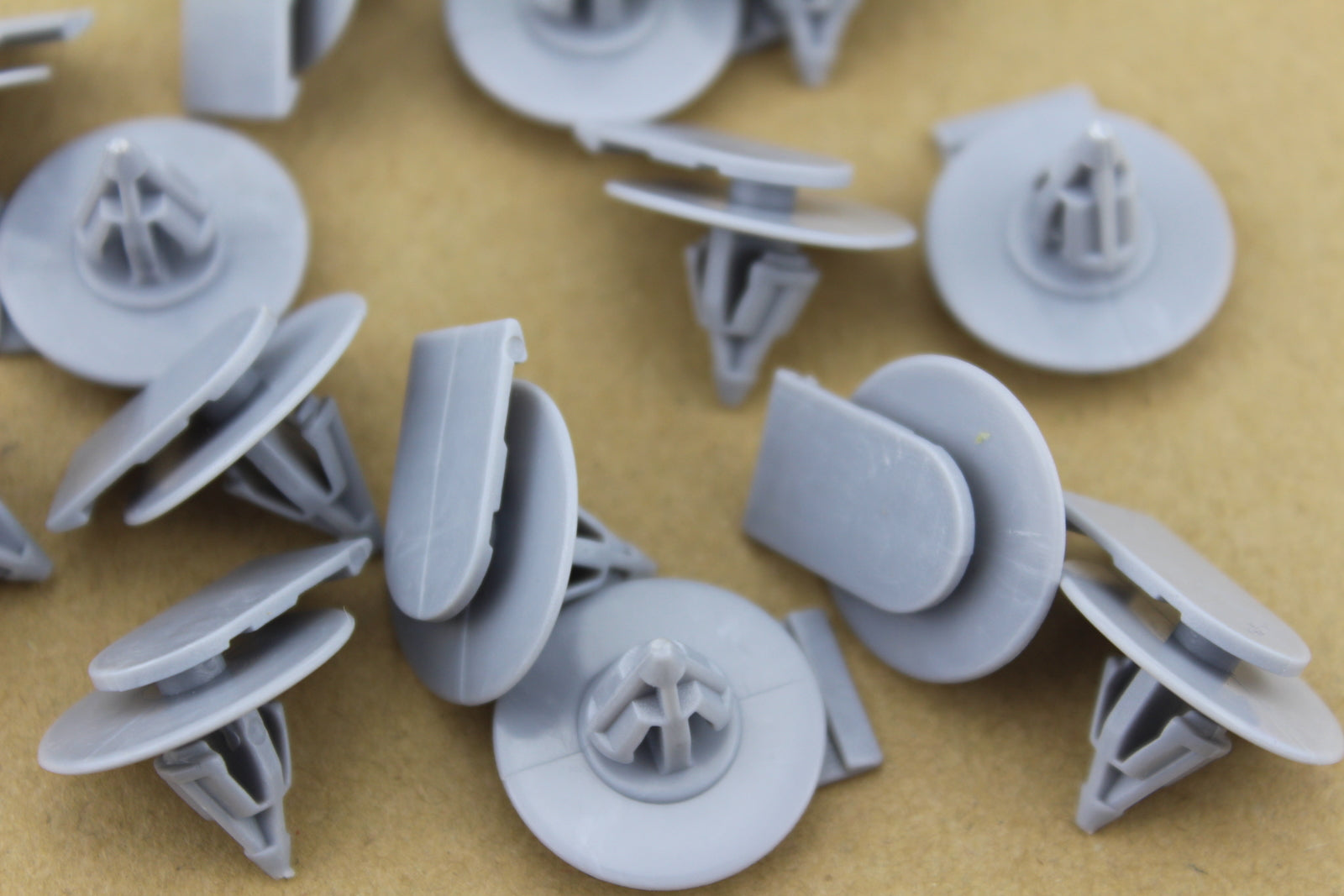 20 Clips for BMW for Mini -Cooper Trim Panel Fender Flare Moulding Retainer Fastener