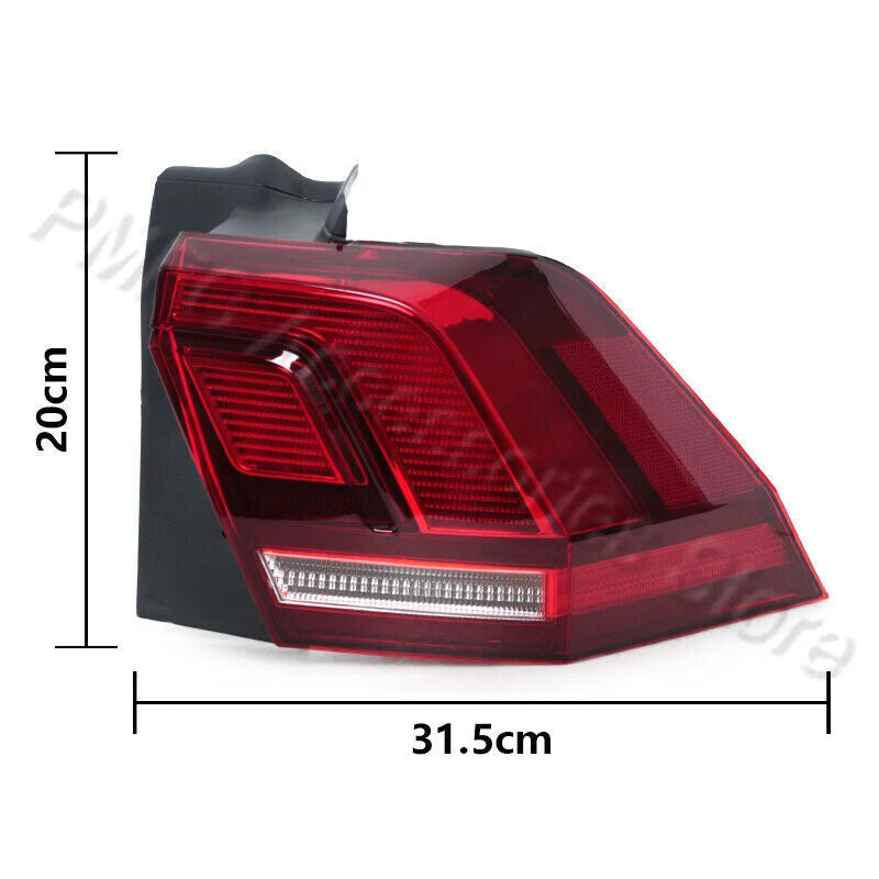 The stop brake light behind the right taillight is applicable to the for Volkswagen for Tiguan 2017-2021.