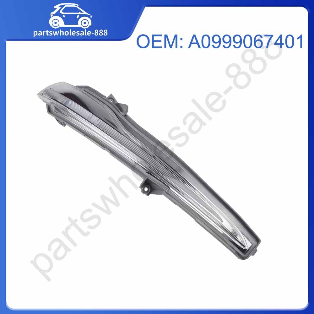 A0999067401 new right-side mirror turn signal light applicable to for Mercedes-Benz W205 W213 W222