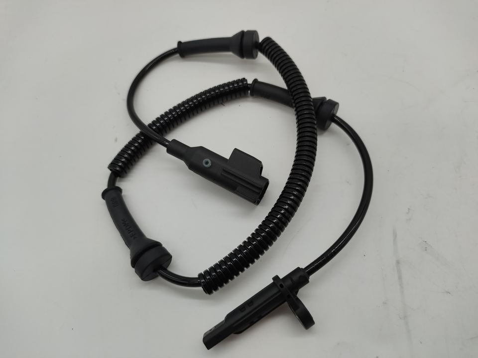 ABS Speed Sensor Rear LR072107 For 2015 2016 2017 for Land Rover Discovery Sport