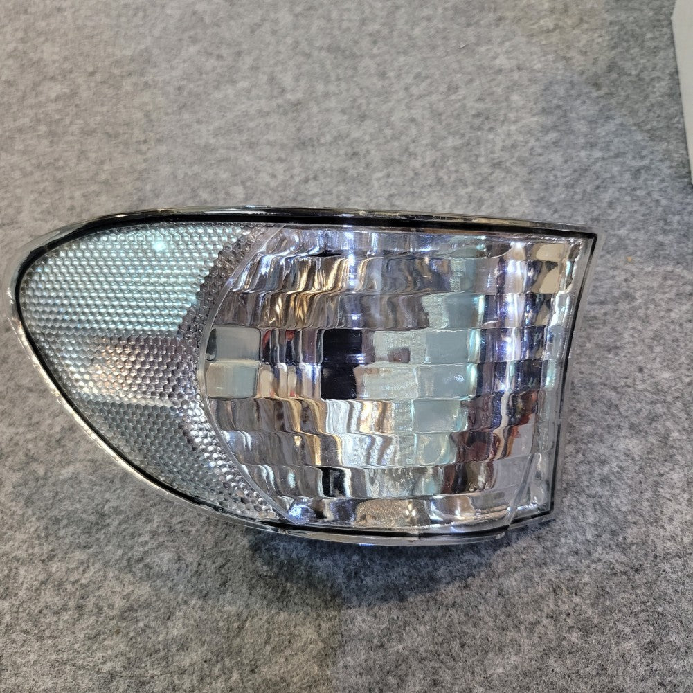 Clear Turn Signal Light for BMW 7 Series E38 99-01
