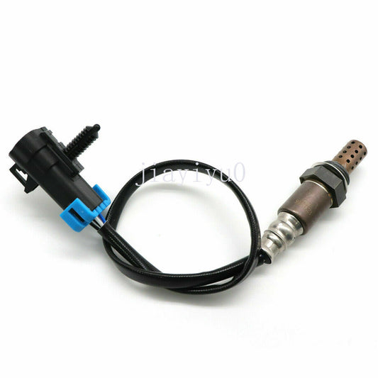 The LR062826 downstream oxygen sensor is suitable for 2015-2017 for Land Rover Range Sport Discovery vehicles.