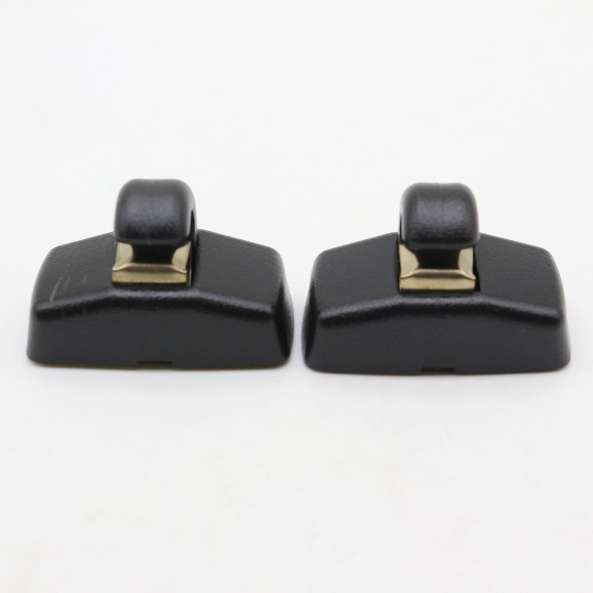 2Pcs for VW for Jetta for Golf for Passat Beetle for Skoda Black Sun Visor Clip Hook 3B0857561B
