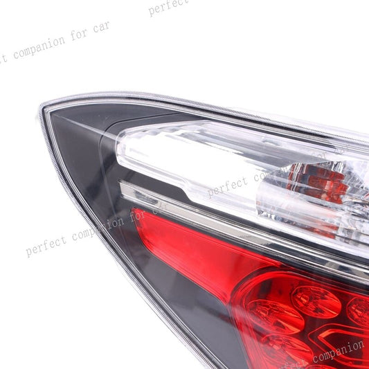 The right rear bumper taillight and taillight strip bulbs are suitable for MG 6 2010-2014.