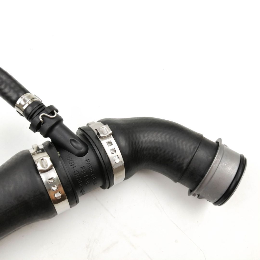 A2125011382 Water Tank Connection Water Hose for Mercedes-Benz E250/300/350