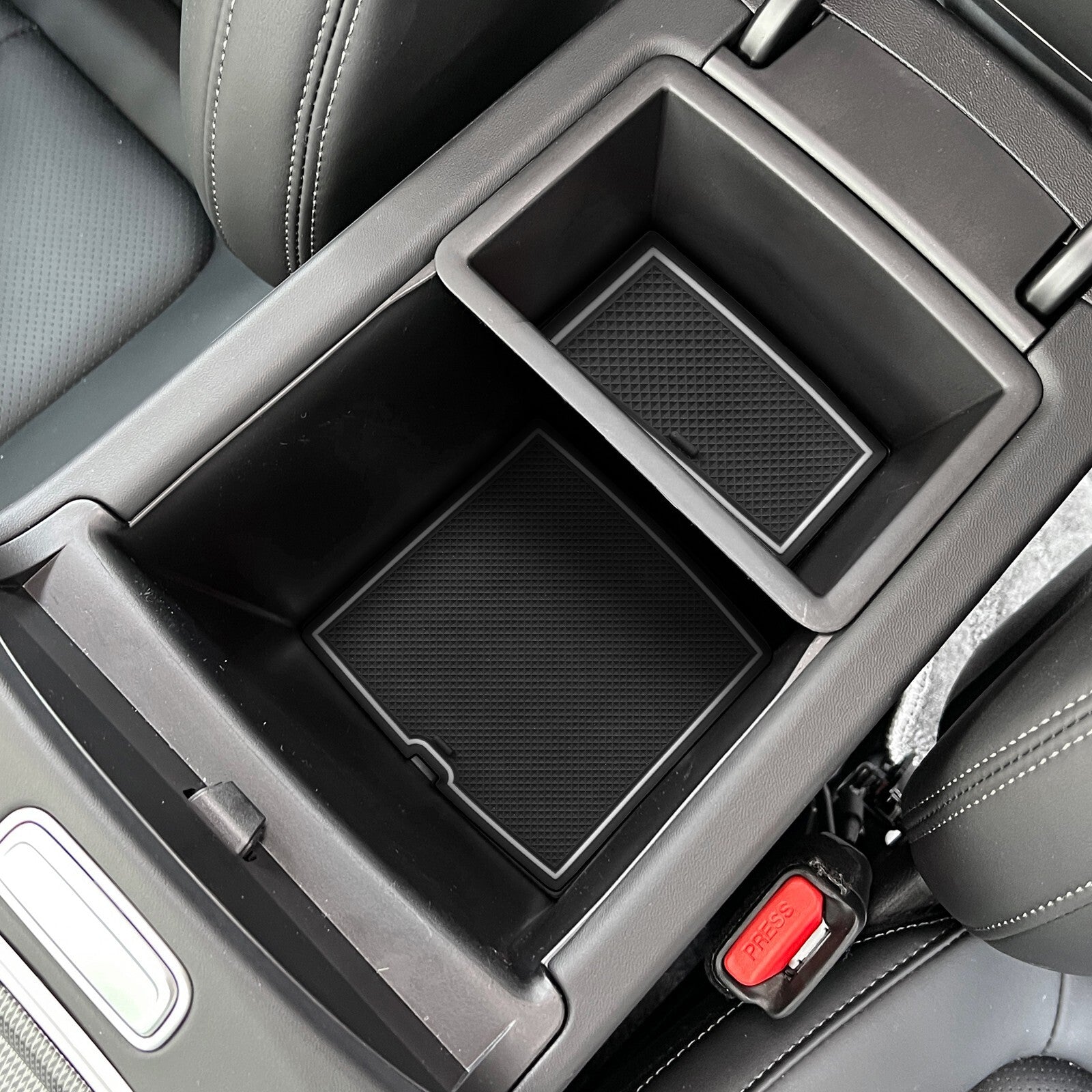 Anti-Slip Gate Slot Cup Mat for Hyundai SantaFe 2023 2024 Pad Accessories WHITE