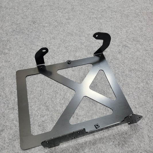 Oil pan support bracket is suitable for Land Rover Discovery LR057208 LR0735