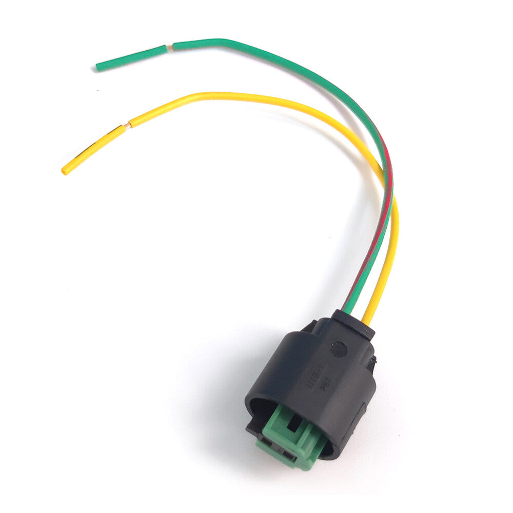Coolant level sensor with plug for BMW E46, E53, X5, E60, E65, E90, X5, E70, E71, E72, Z4