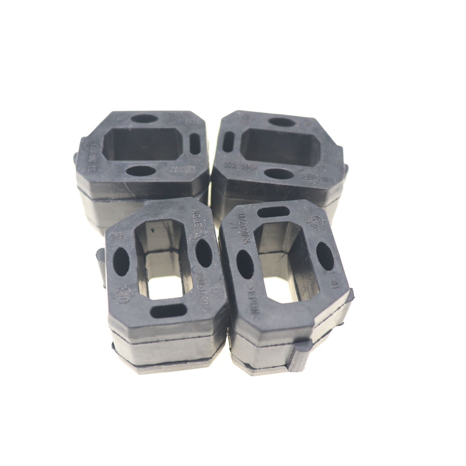 4-piece set for BMW top cover bushing 17118632143 cooling module mounting top