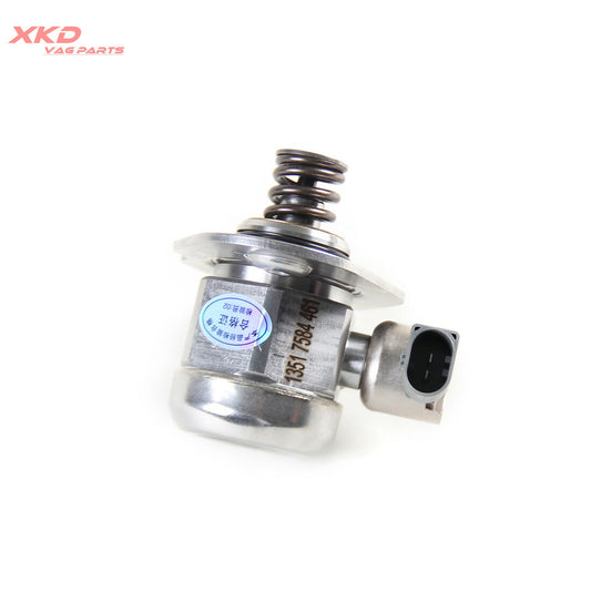 2.0L high-pressure fuel pump suitable for BMW X5 228i 328i X1 X3 X4 Z4 13517584461